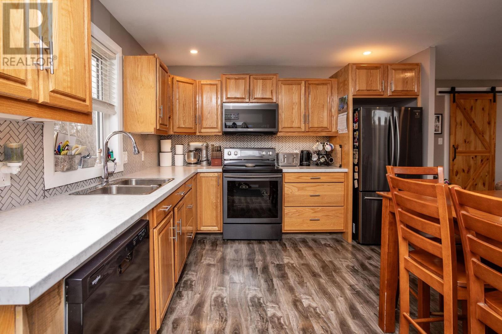 981 Route 25, York, Prince Edward Island  C0A 1P0 - Photo 6 - 202605935