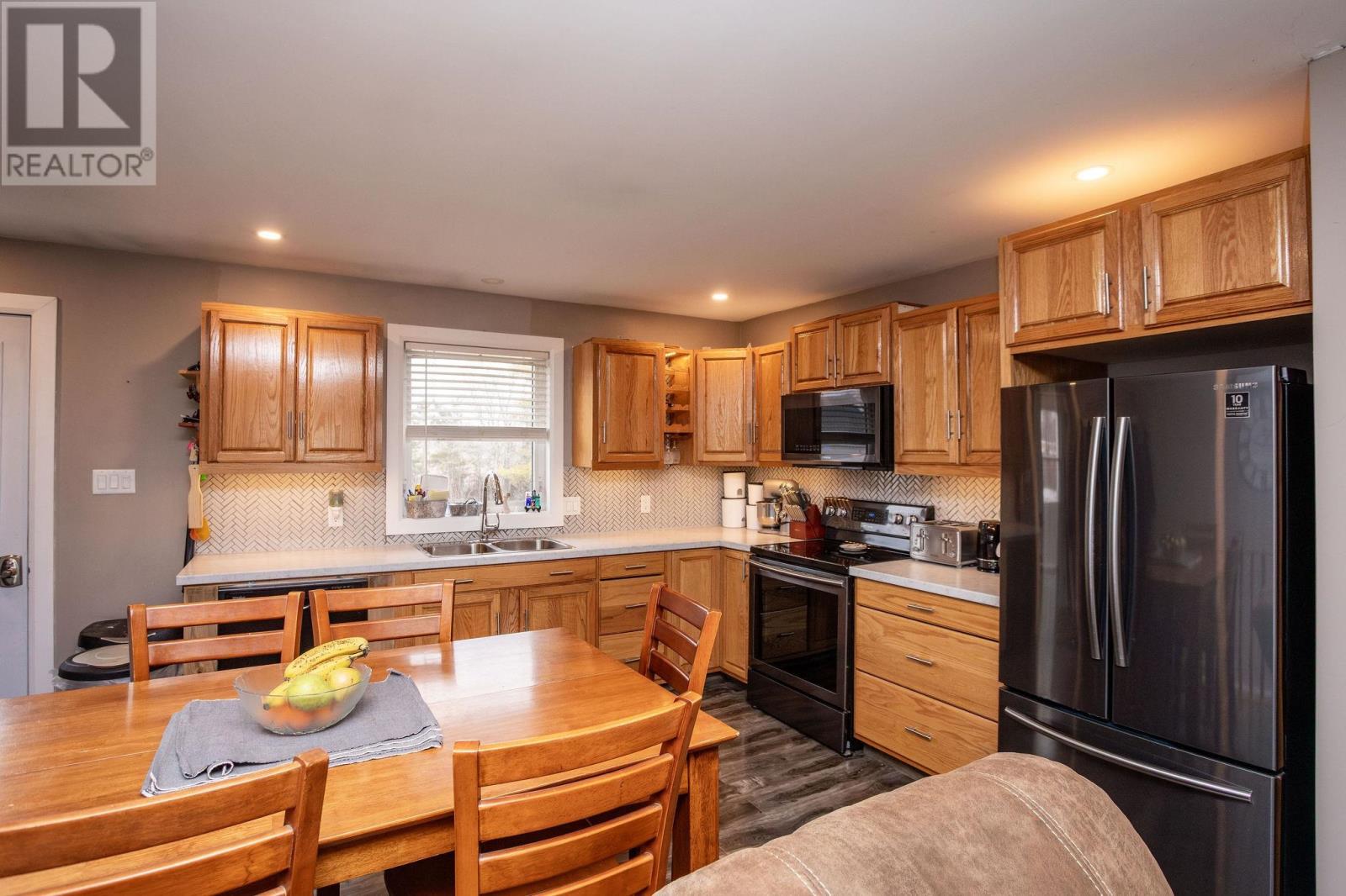 981 Route 25, York, Prince Edward Island  C0A 1P0 - Photo 8 - 202605935