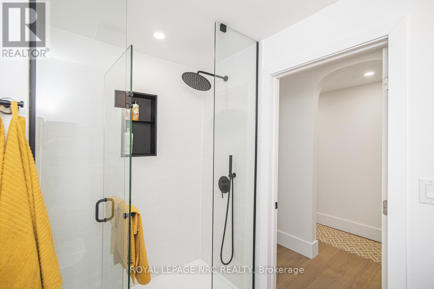 385 Westwood Avenue, Fort Erie, Ontario  L0S 1B0 - Photo 37 - X12940826