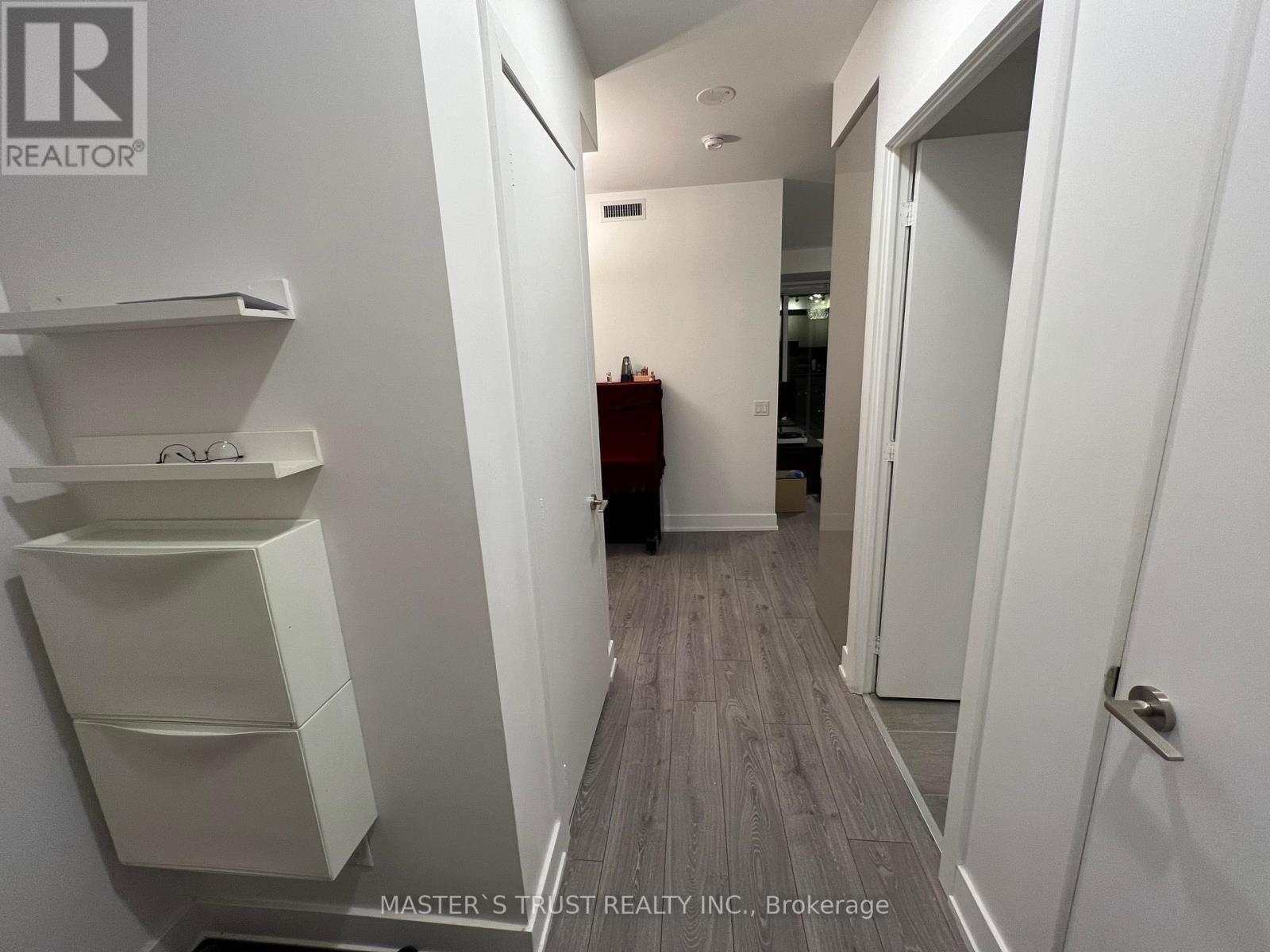 3709 - 7 Grenville Street, Toronto, Ontario  M4Y 0E9 - Photo 2 - C12940664