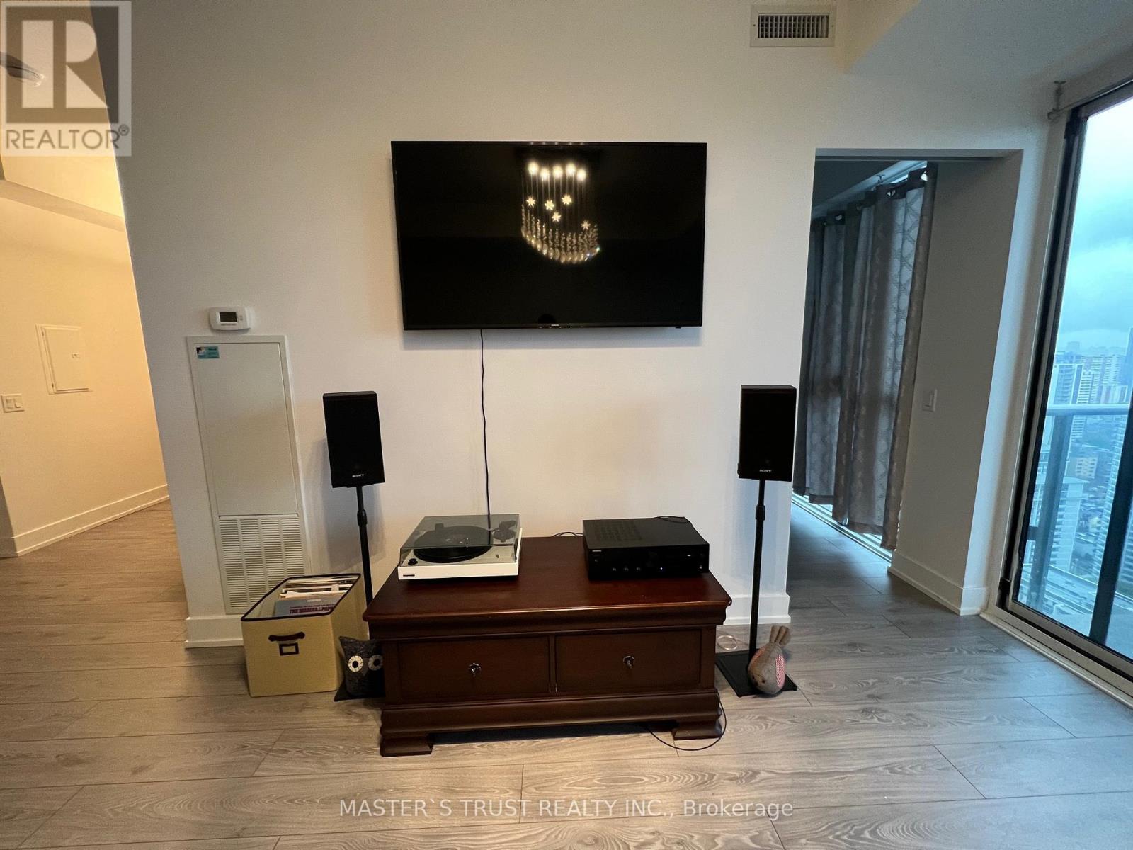 3709 - 7 Grenville Street, Toronto, Ontario  M4Y 0E9 - Photo 7 - C12940664