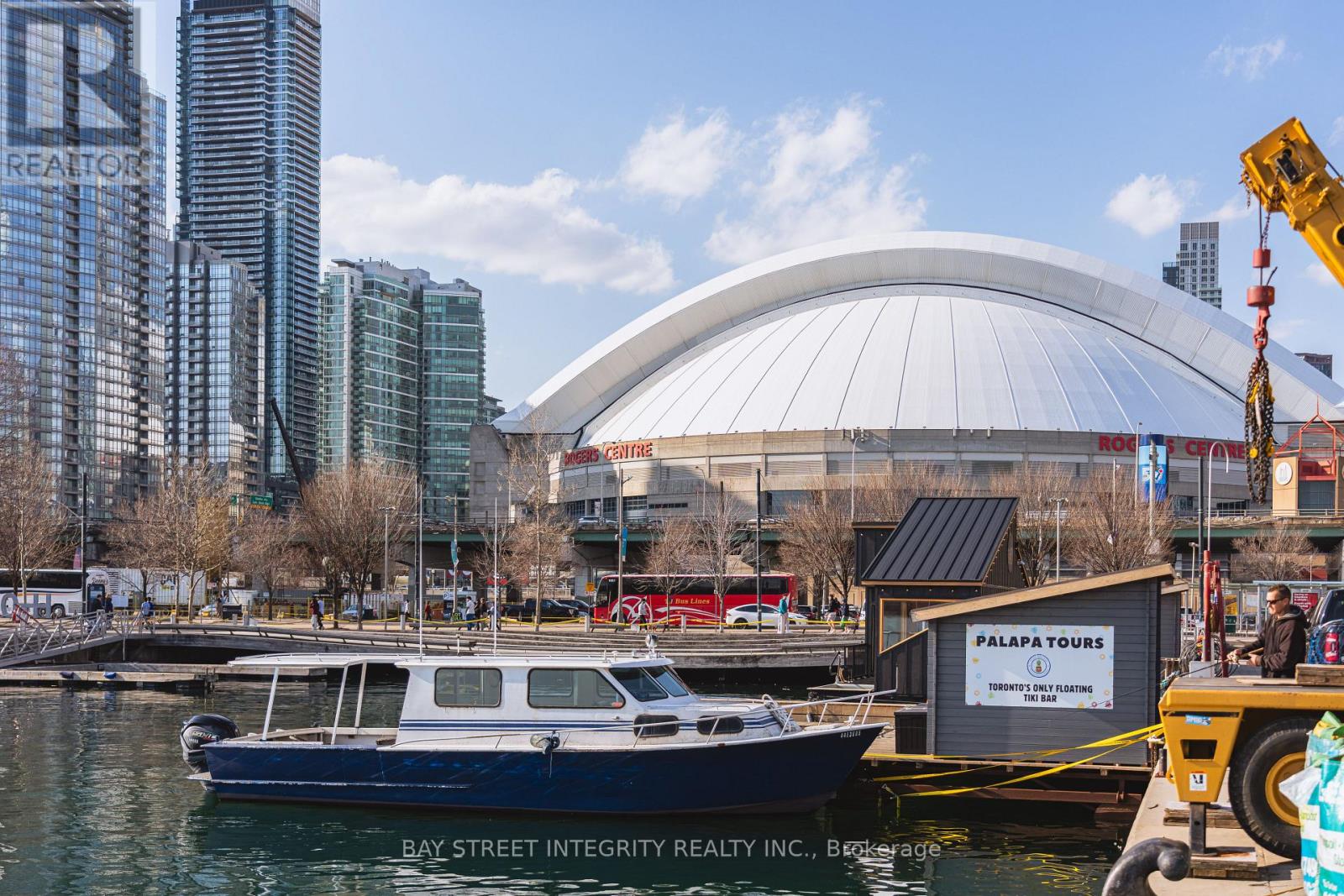 1107 - 270 Queens Quay W, Toronto, Ontario  M5J 2N4 - Photo 22 - C12940690