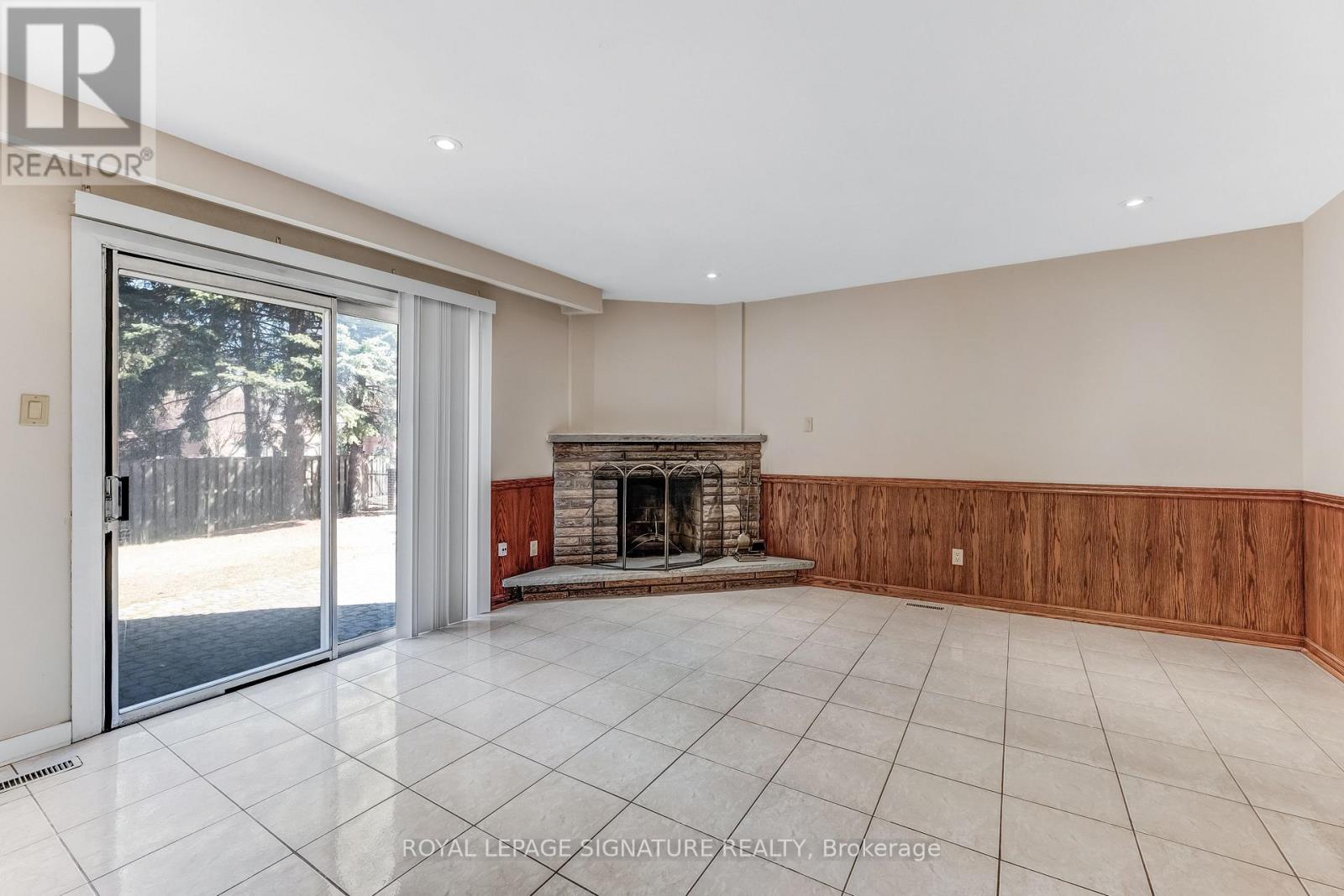 3161 Bayview Avenue, Toronto, Ontario  M2K 1G2 - Photo 8 - C12940718