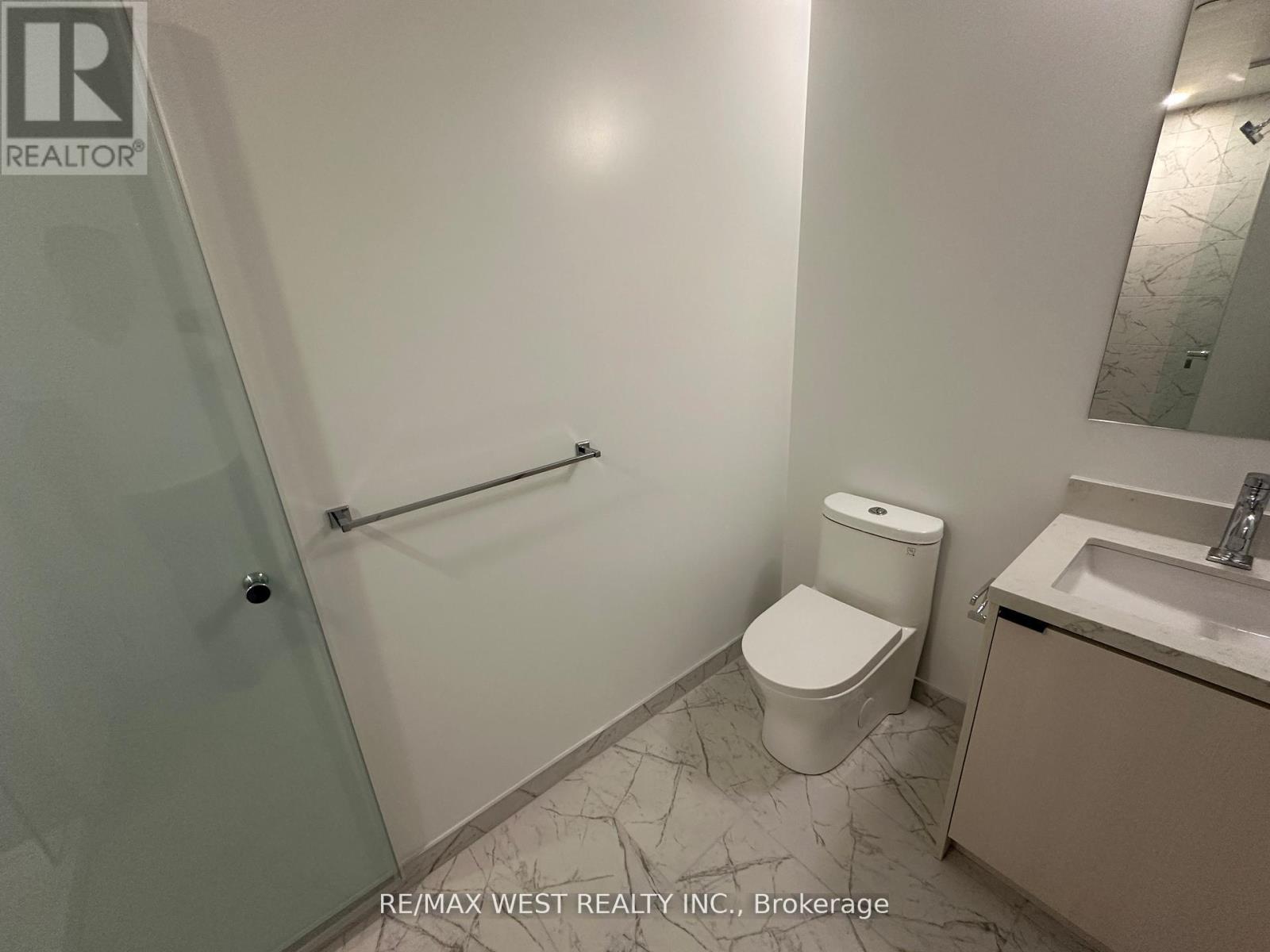 2011 - 252 Church Street, Toronto, Ontario  M5B 0E6 - Photo 19 - C12940844