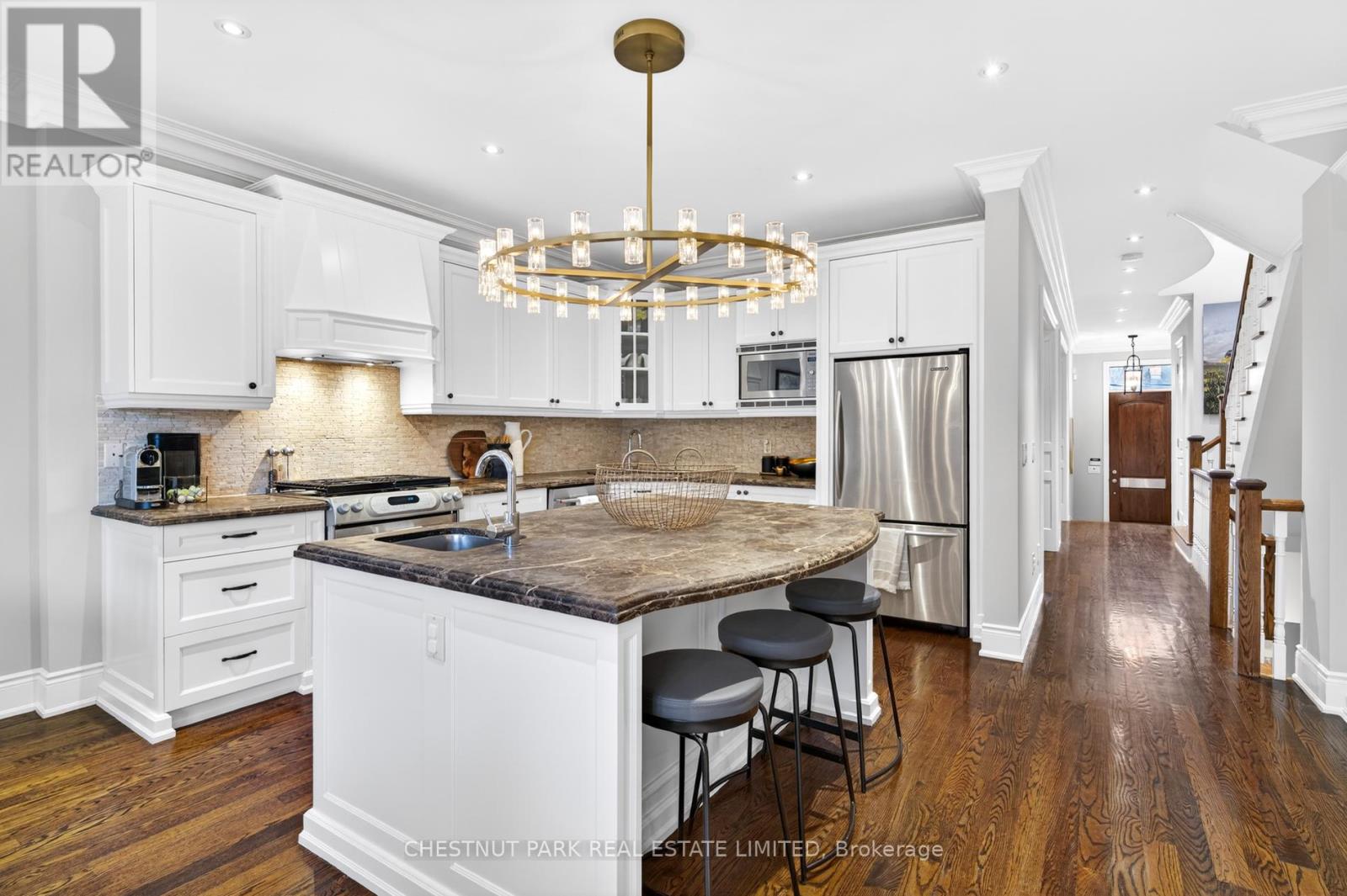 340 Belsize Drive, Toronto, Ontario  M4S 1N1 - Photo 10 - C12940860