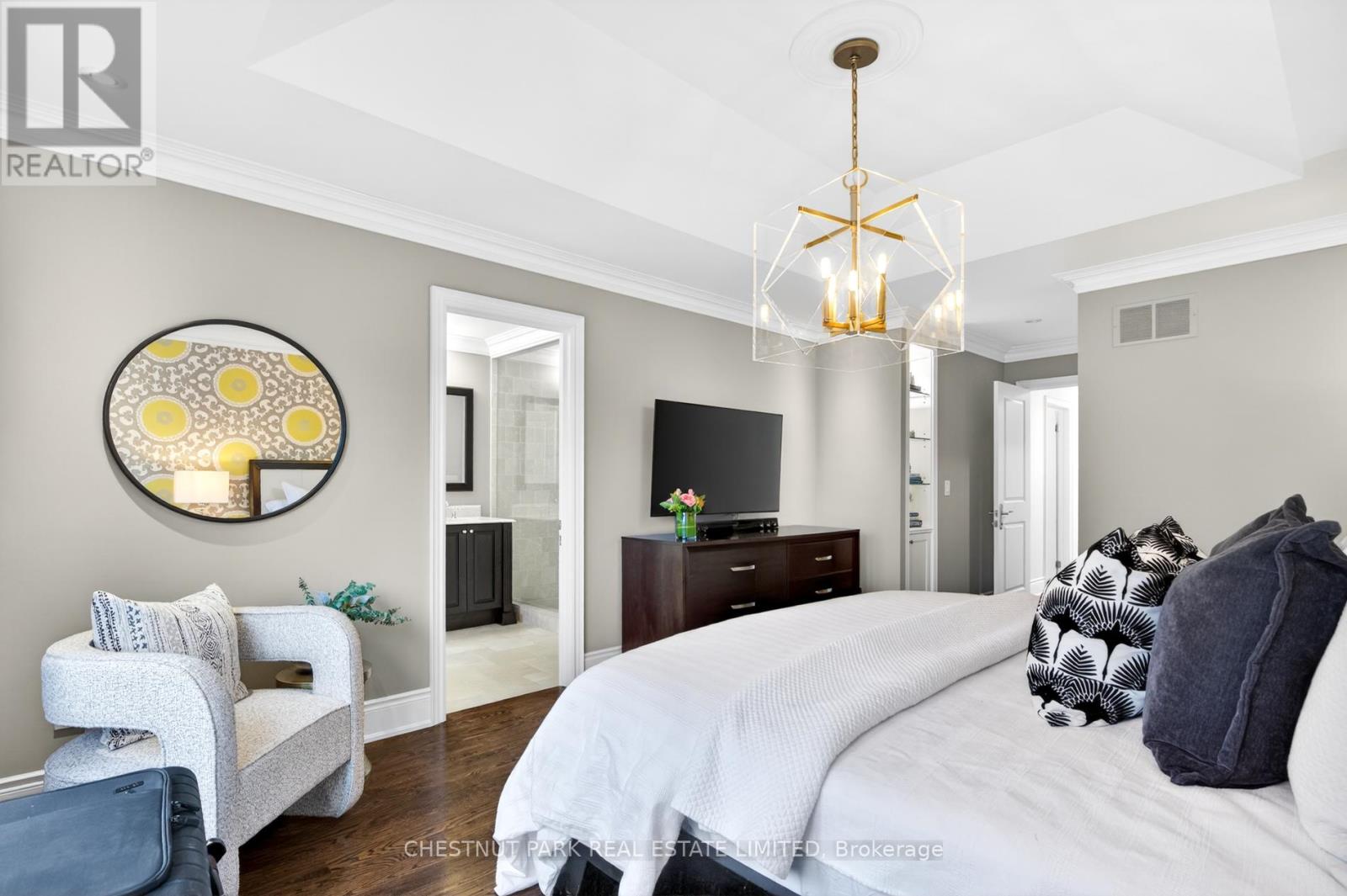 340 Belsize Drive, Toronto, Ontario  M4S 1N1 - Photo 17 - C12940860