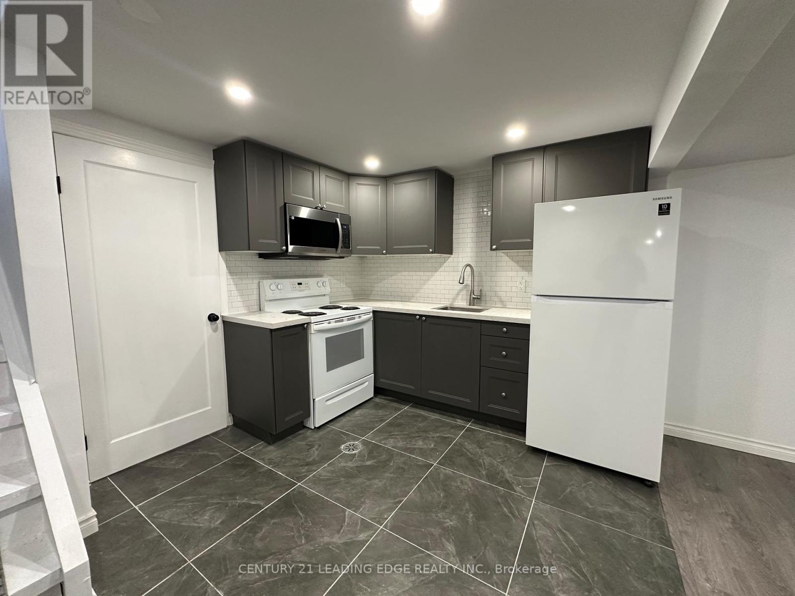 Basement - 965 Ronlea Avenue, Oshawa, Ontario  L1H 2X5 - Photo 6 - E12940812