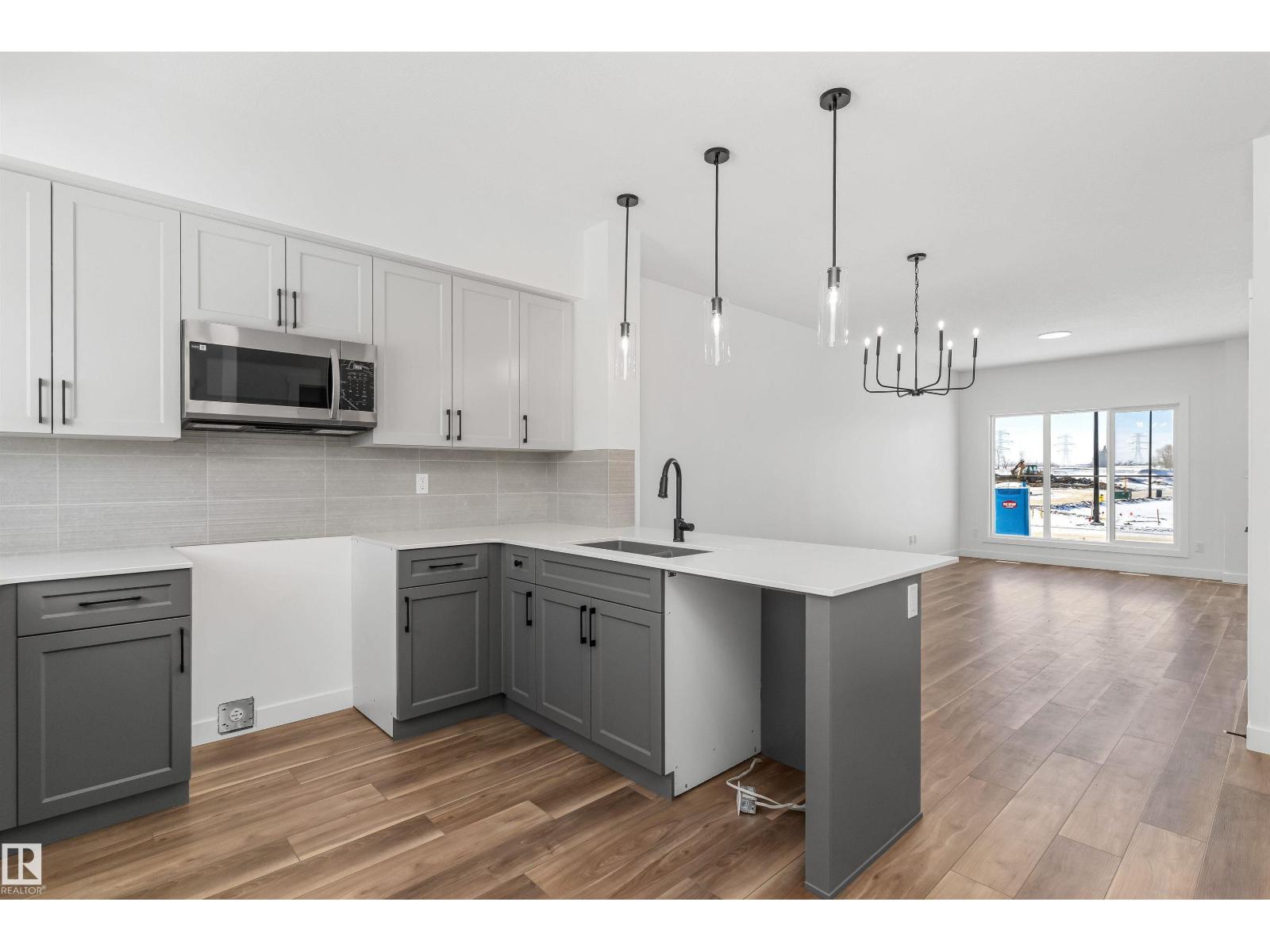 1008 14 Av Nw, Edmonton, Alberta  T6T 2W7 - Photo 10 - E4476405