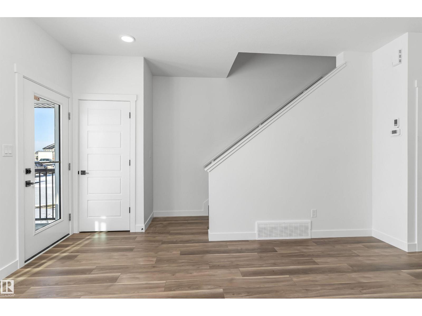 1008 14 Av Nw, Edmonton, Alberta  T6T 2W7 - Photo 12 - E4476405