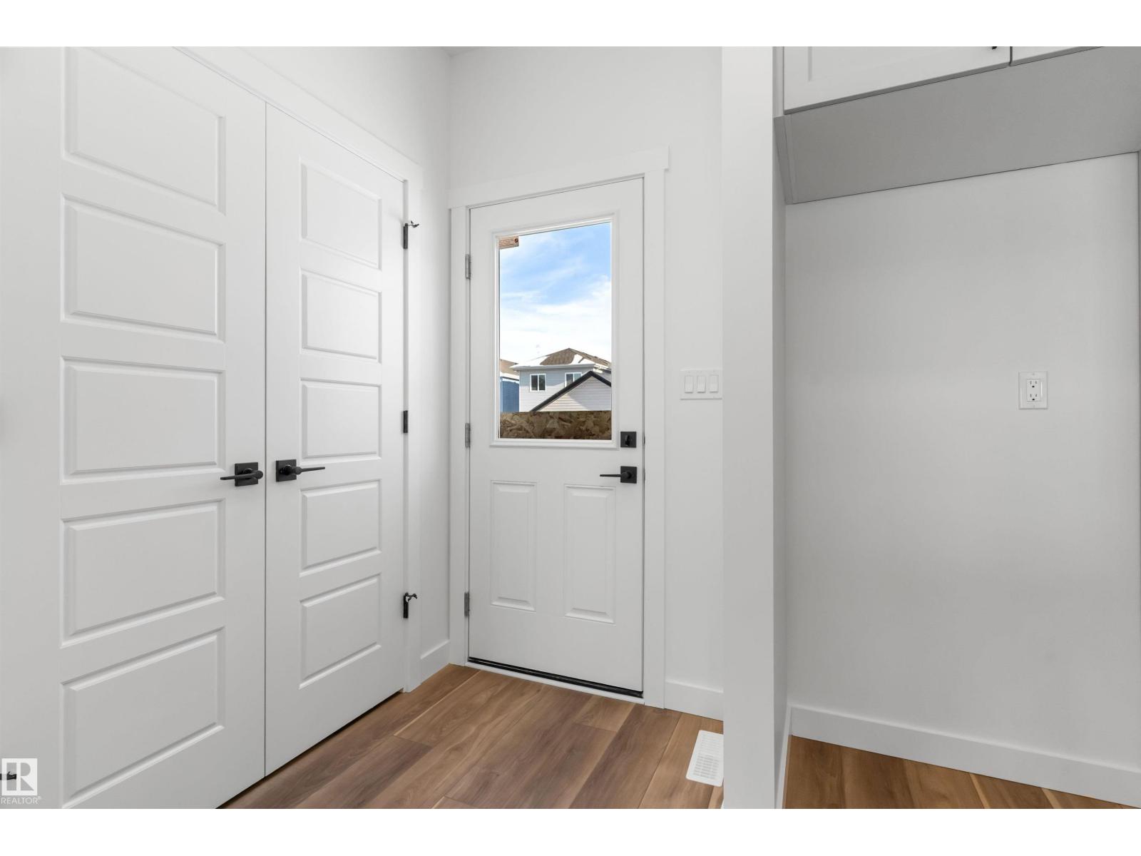 1008 14 Av Nw, Edmonton, Alberta  T6T 2W7 - Photo 33 - E4476405