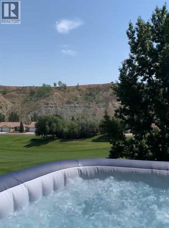 B, 410 Canyon Boulevard W, Lethbridge, Alberta  T1K 6V2 - Photo 10 - A2274163