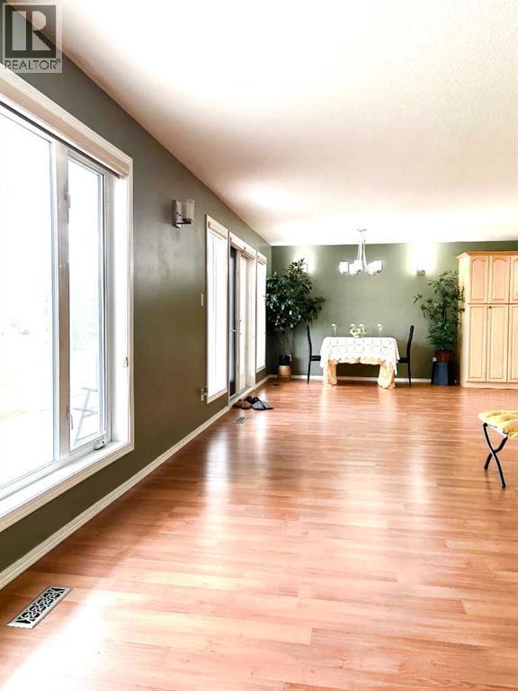 B, 410 Canyon Boulevard W, Lethbridge, Alberta  T1K 6V2 - Photo 8 - A2274163