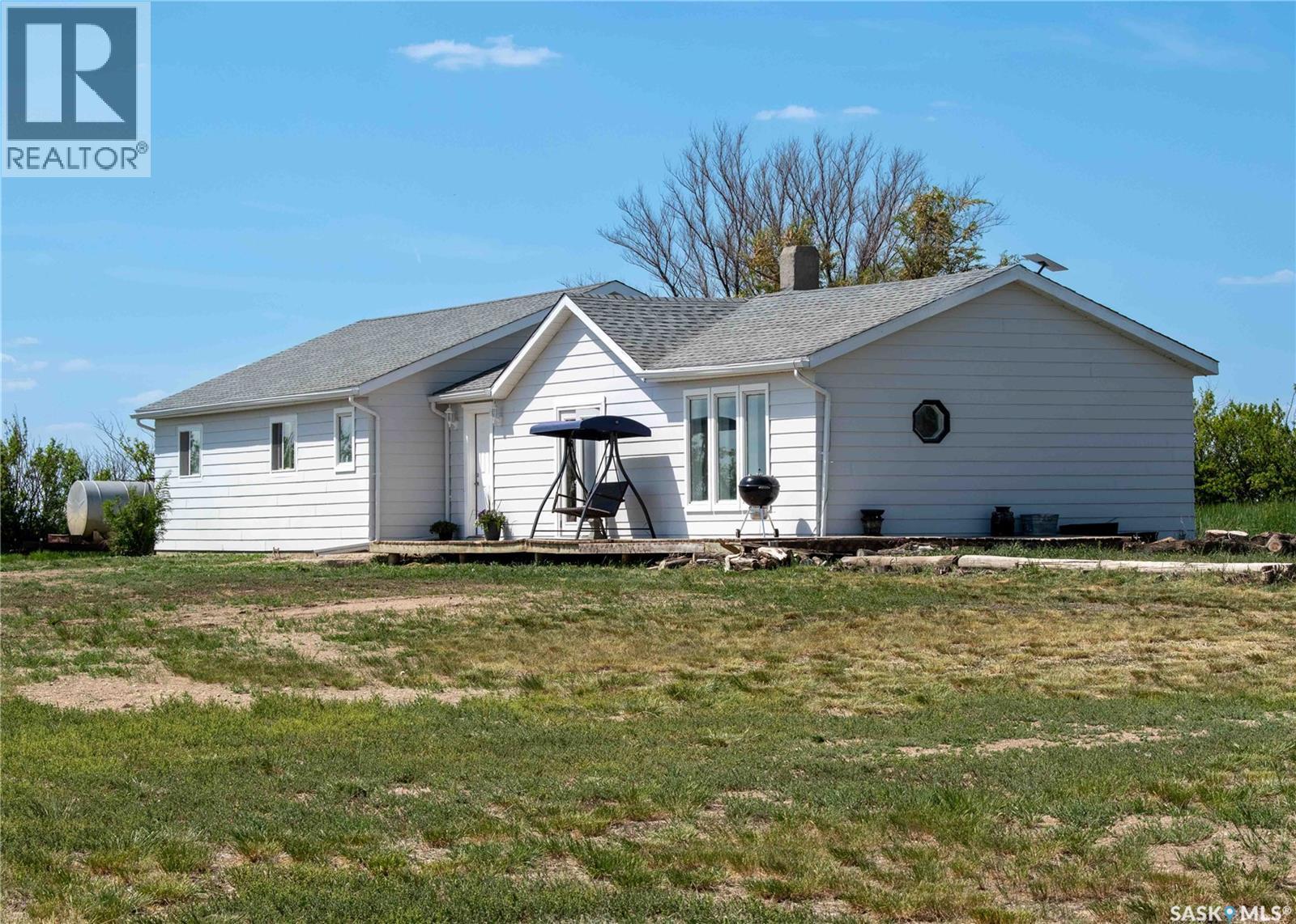 Burkhalter Rd Acreage, Monet Rm No. 257, Saskatchewan  S0L 0Z0 - Photo 2 - SK031616