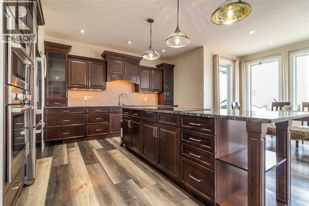 597 Aquitania Boulevard W, Lethbridge, Alberta  T1H 5P7 - Photo 8 - A2295515