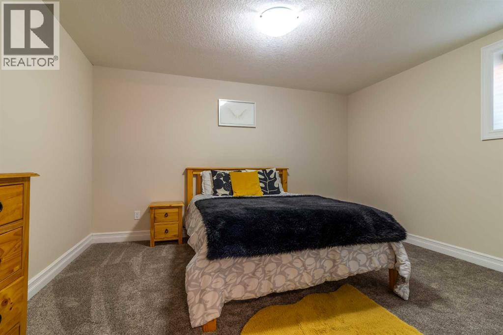 597 Aquitania Boulevard W, Lethbridge, Alberta  T1H 5P7 - Photo 40 - A2295515