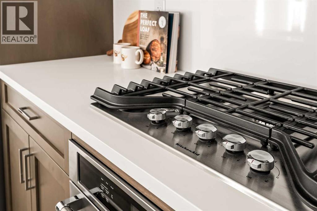 613 Sovereign Common SW, Calgary, Alberta  T3C 3Y3 - Photo 18 - A2286300