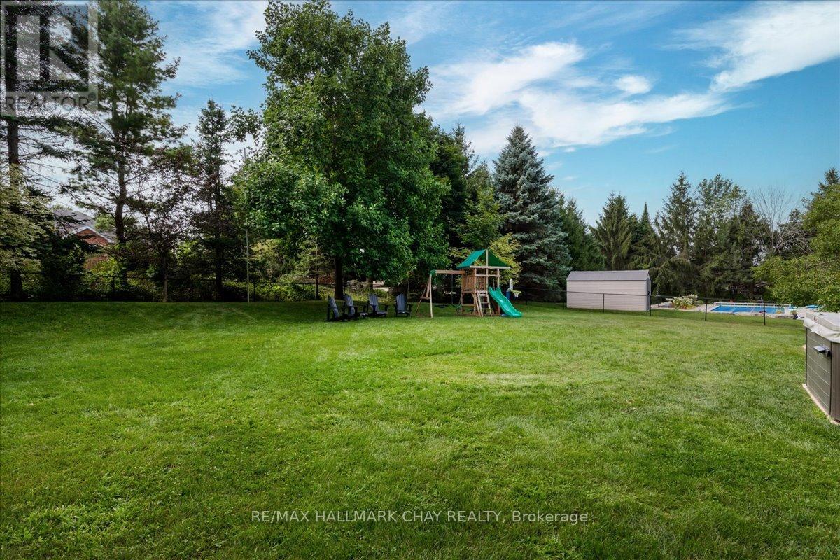 32 Forest Hill Drive, Springwater, Ontario  L0L 1X0 - Photo 42 - S12832380