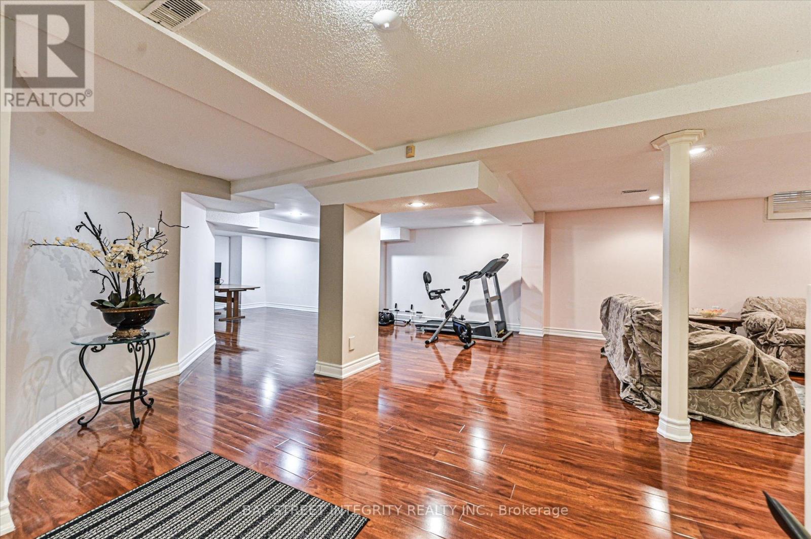 12 Greystone Road, Markham, Ontario  L3R 8H9 - Photo 37 - N12940634