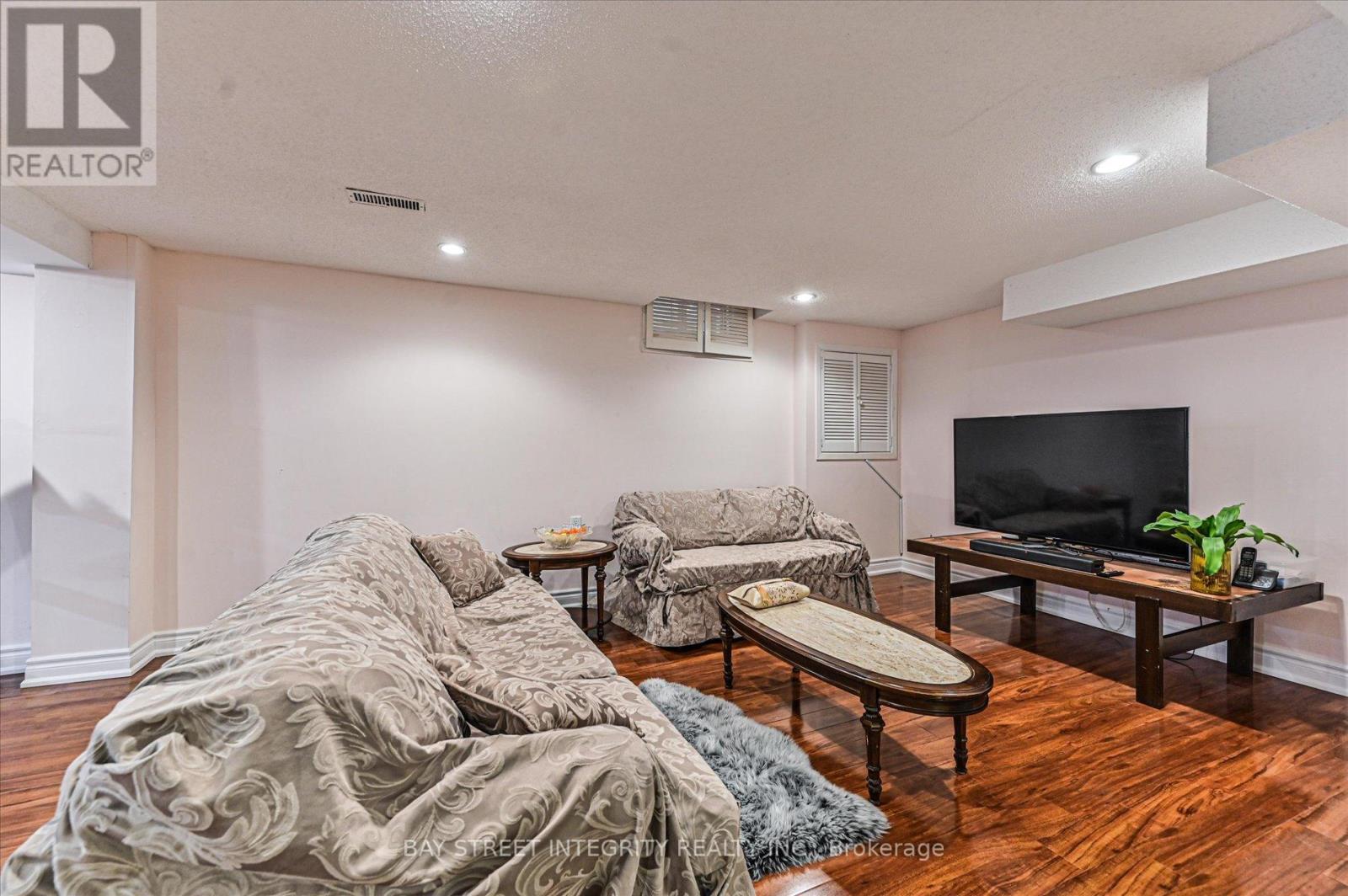 12 Greystone Road, Markham, Ontario  L3R 8H9 - Photo 38 - N12940634