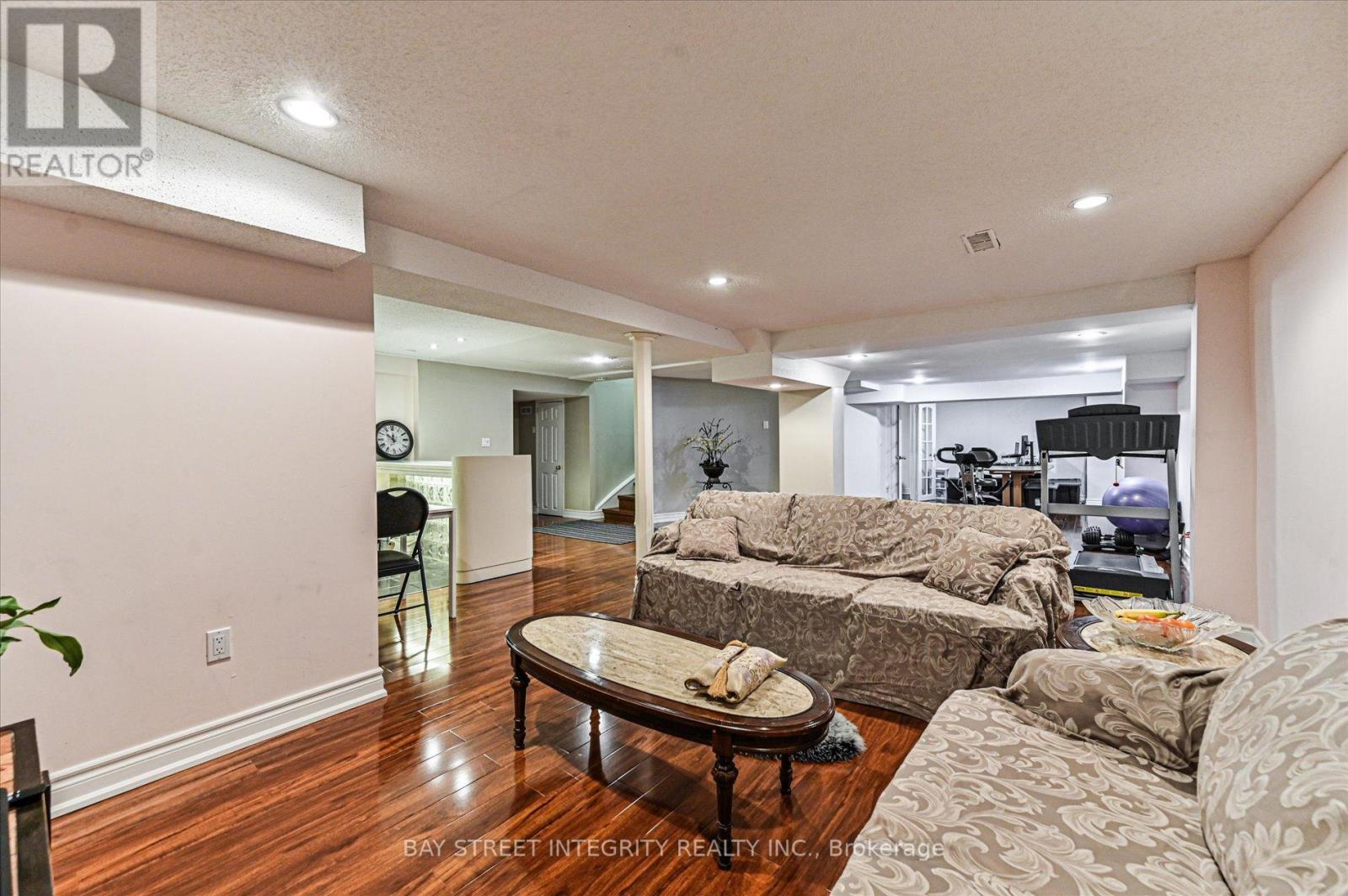 12 Greystone Road, Markham, Ontario  L3R 8H9 - Photo 39 - N12940634