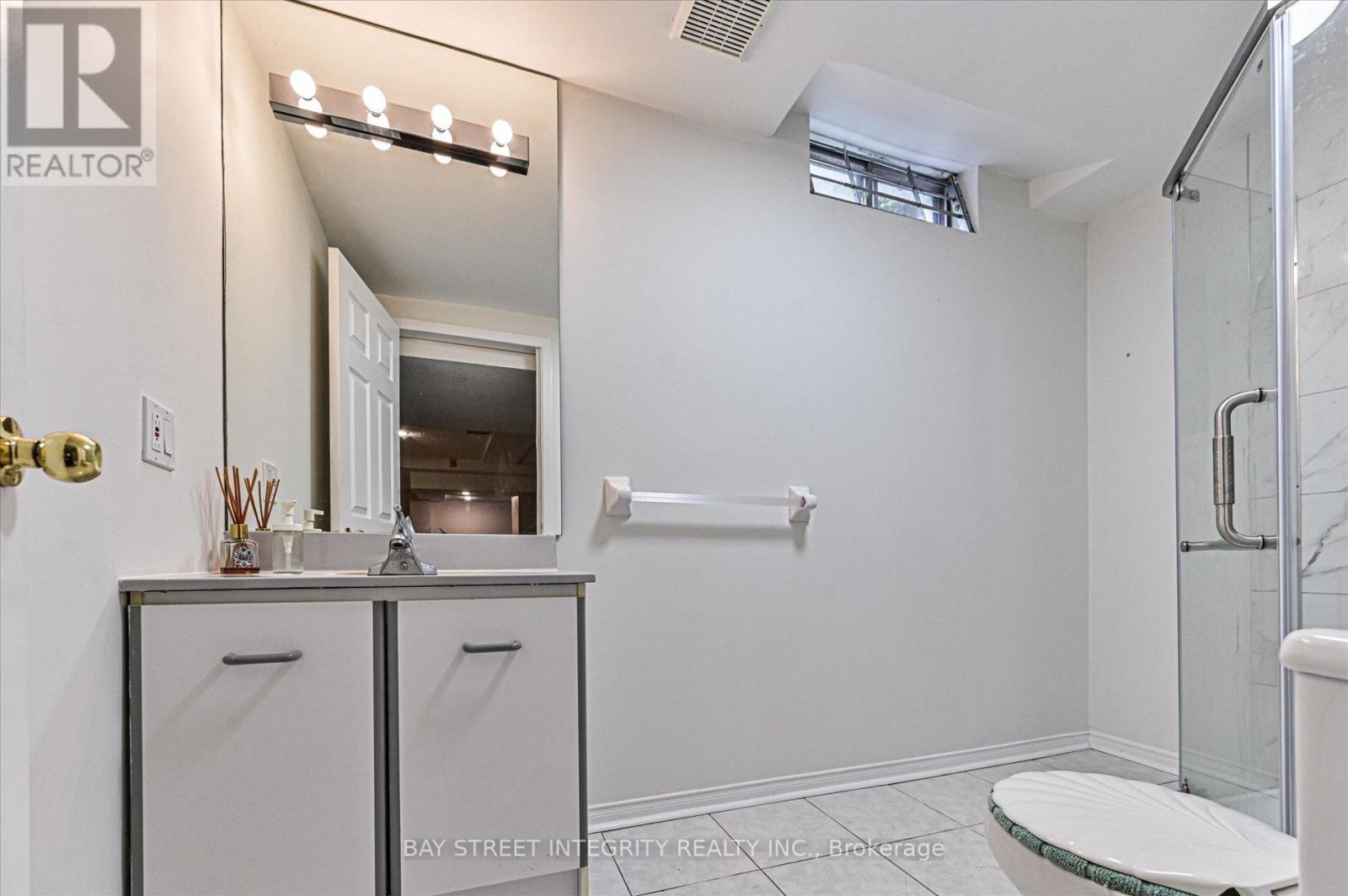 12 Greystone Road, Markham, Ontario  L3R 8H9 - Photo 44 - N12940634