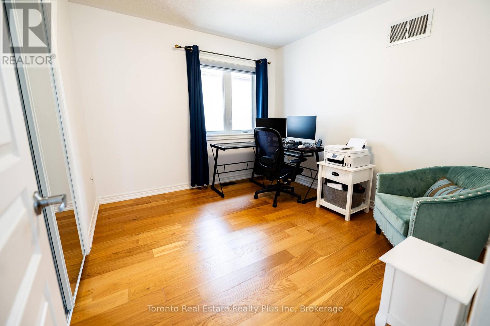 14 Riel Drive, Richmond Hill, Ontario  L4E 4W4 - Photo 18 - N12940648