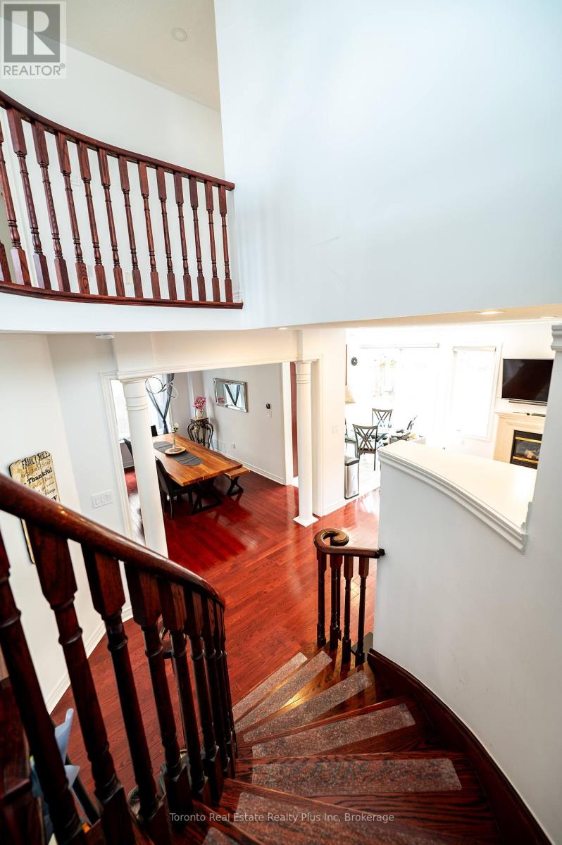 14 Riel Drive, Richmond Hill, Ontario  L4E 4W4 - Photo 27 - N12940648