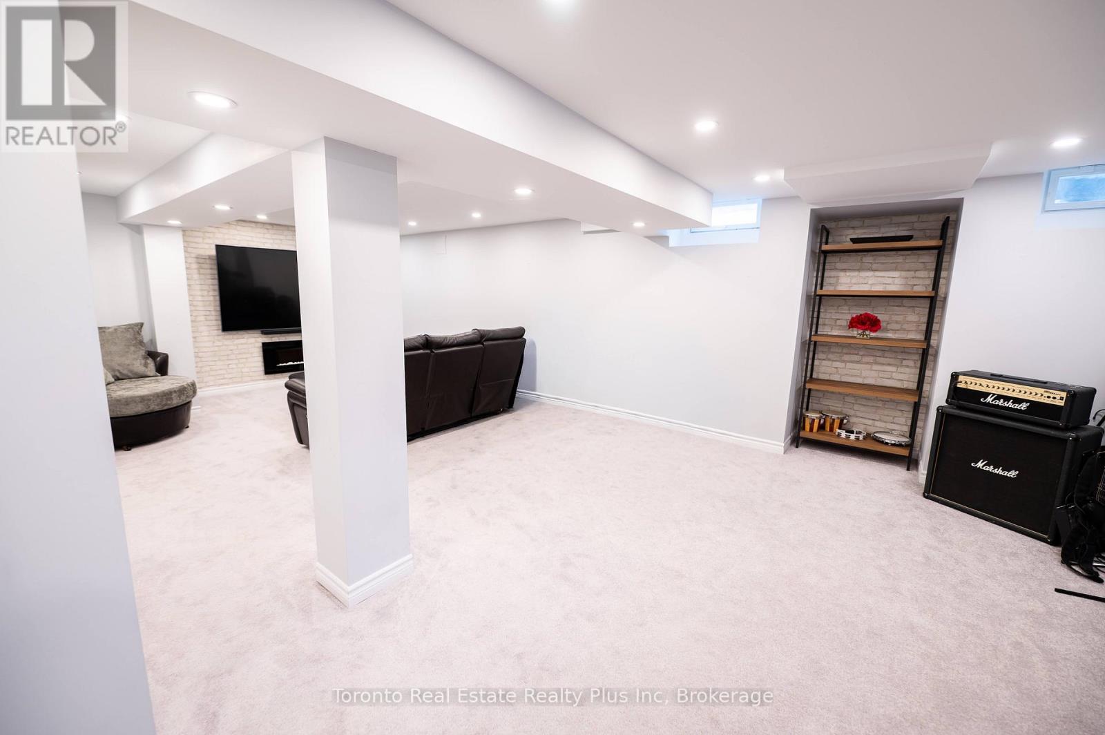 14 Riel Drive, Richmond Hill, Ontario  L4E 4W4 - Photo 31 - N12940648