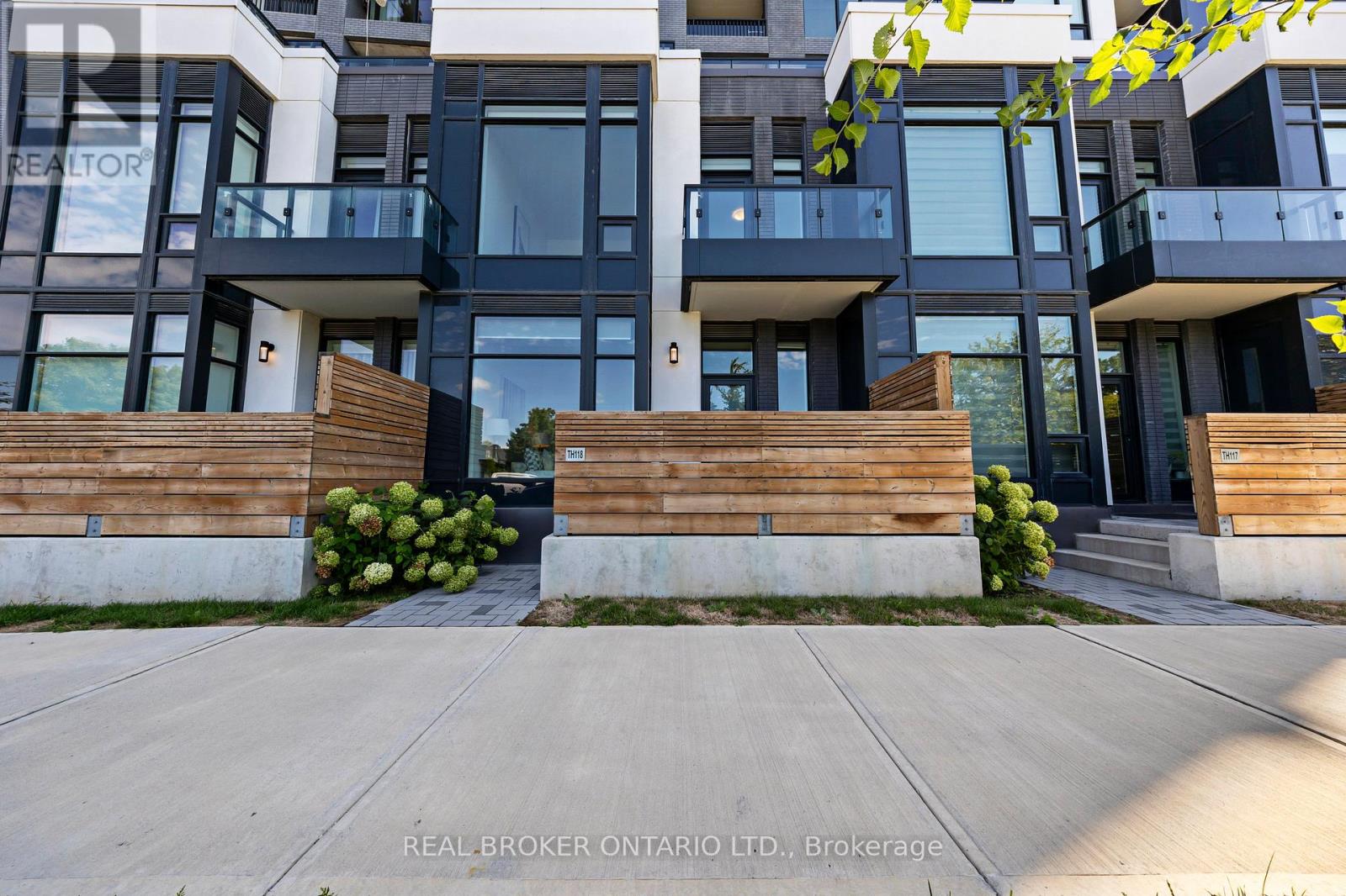 TH118W - 3 ROSEWATER STREET, Richmond Hill, Ontario