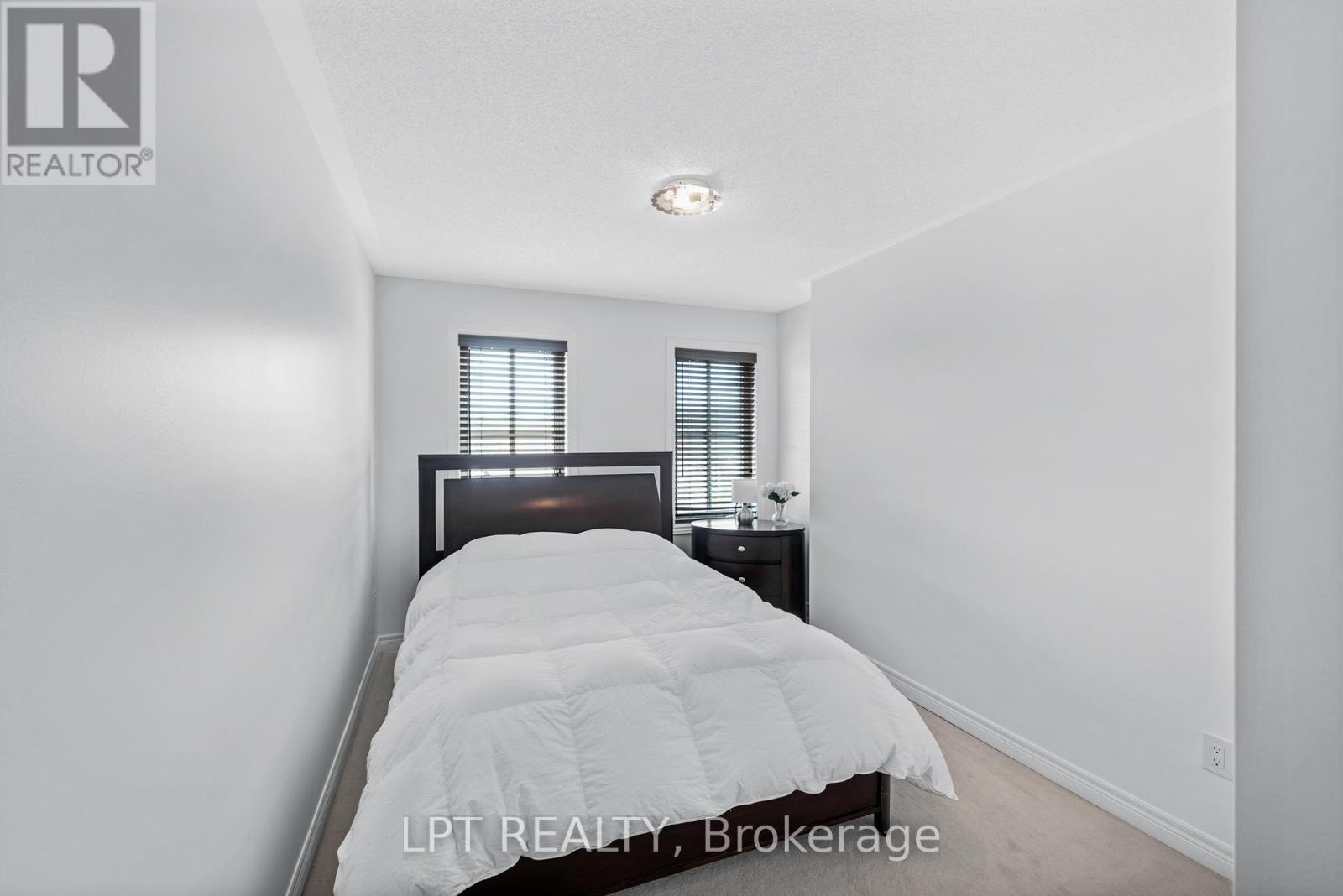 19 Earnshaw Drive, Markham, Ontario  L6C 0E4 - Photo 39 - N12940862