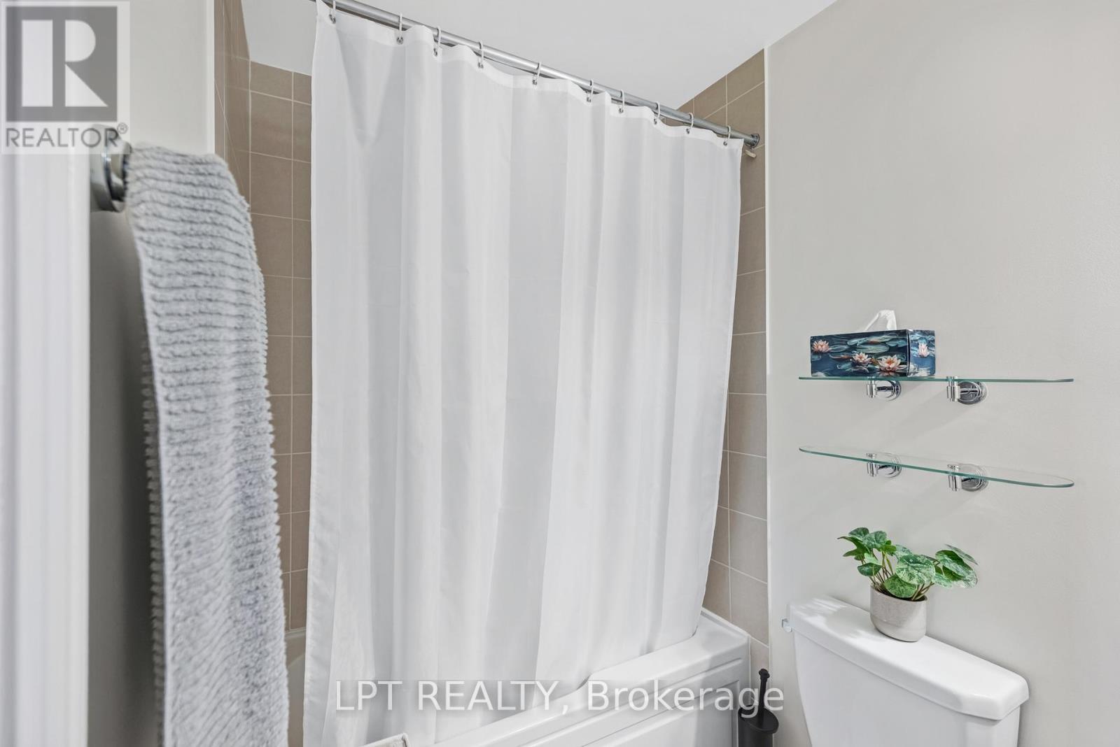 19 Earnshaw Drive, Markham, Ontario  L6C 0E4 - Photo 41 - N12940862