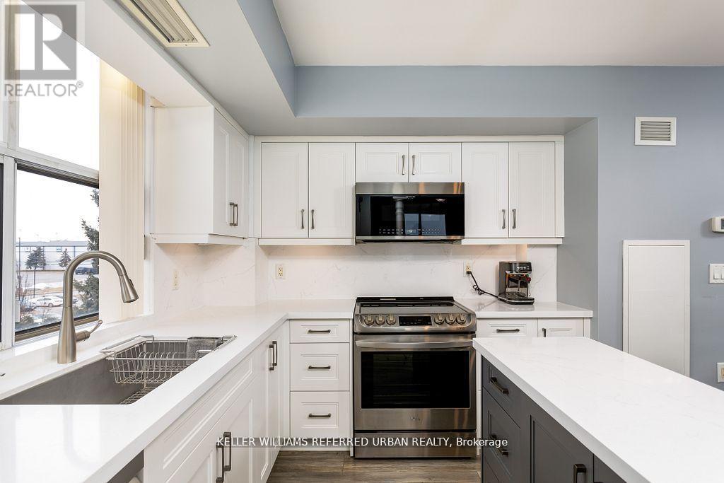 317 - 2500 Rutherford Road, Vaughan, Ontario  L4K 5N7 - Photo 3 - N12940870