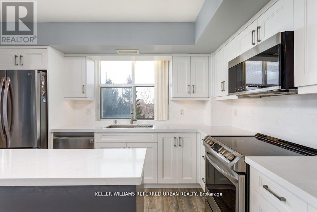 317 - 2500 Rutherford Road, Vaughan, Ontario  L4K 5N7 - Photo 5 - N12940870