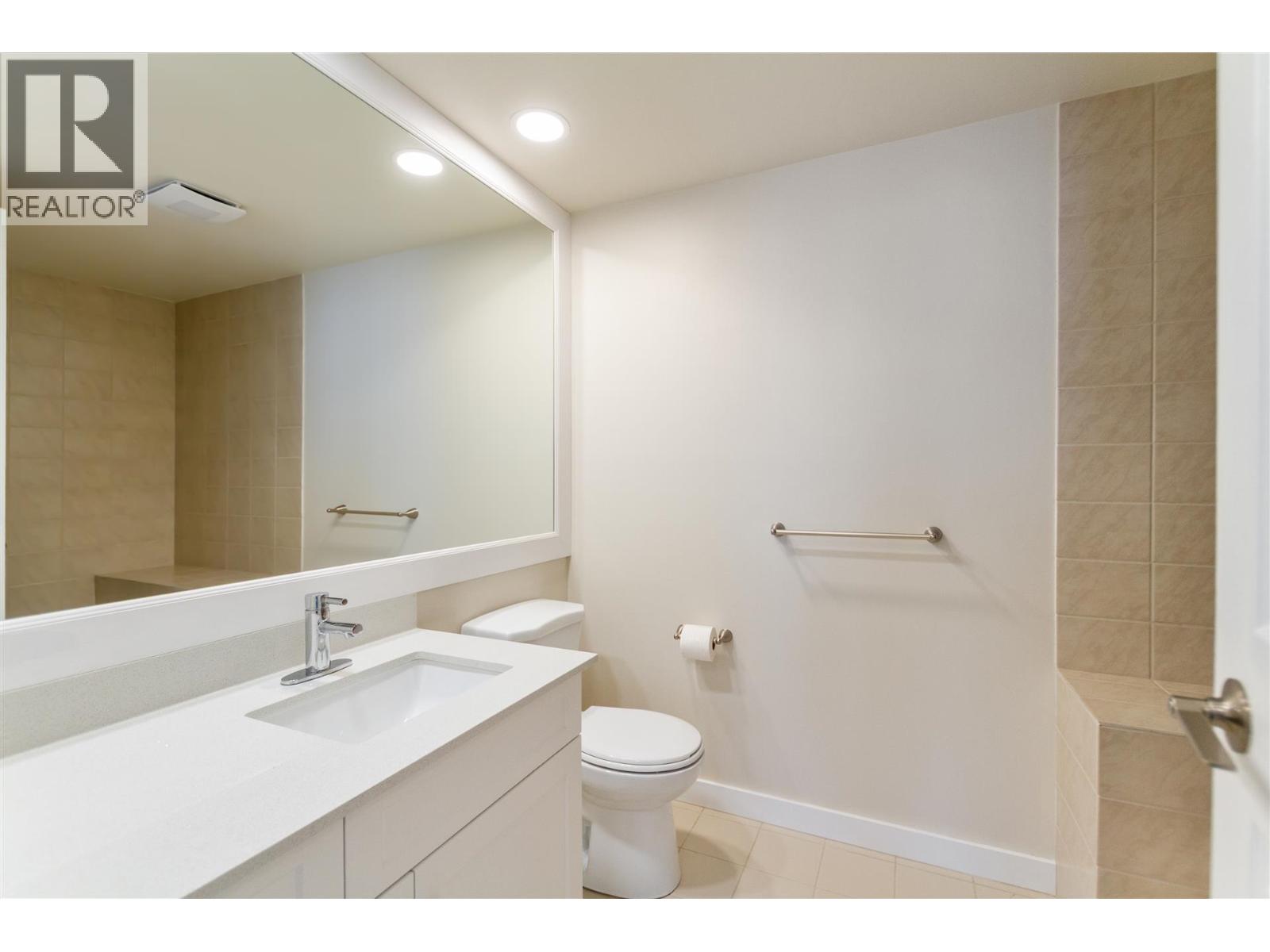 1802 551 Austin Avenue, Coquitlam, British Columbia  V3K 6R7 - Photo 14 - R3103823