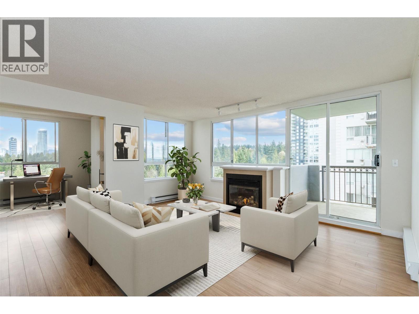 1802 551 Austin Avenue, Coquitlam, British Columbia  V3K 6R7 - Photo 2 - R3103823