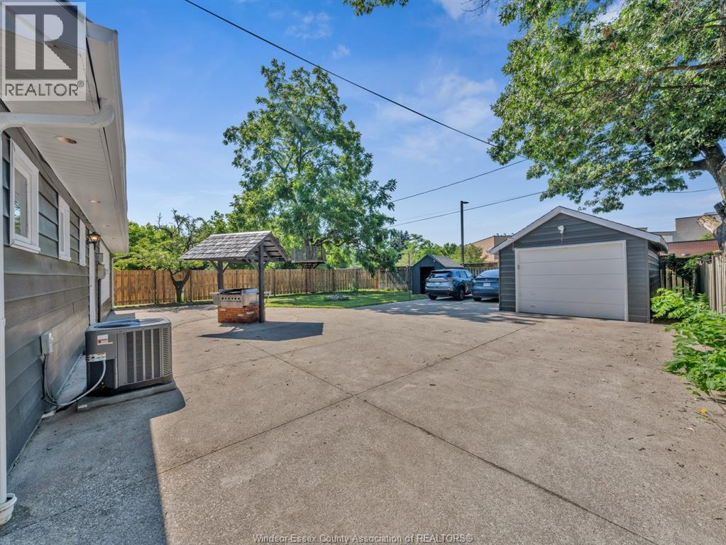 1361 Chappell Avenue, Windsor, Ontario  N9C 3E1 - Photo 10 - 26006659