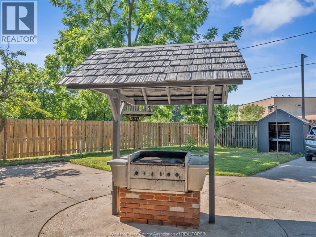 1361 Chappell Avenue, Windsor, Ontario  N9C 3E1 - Photo 9 - 26006659