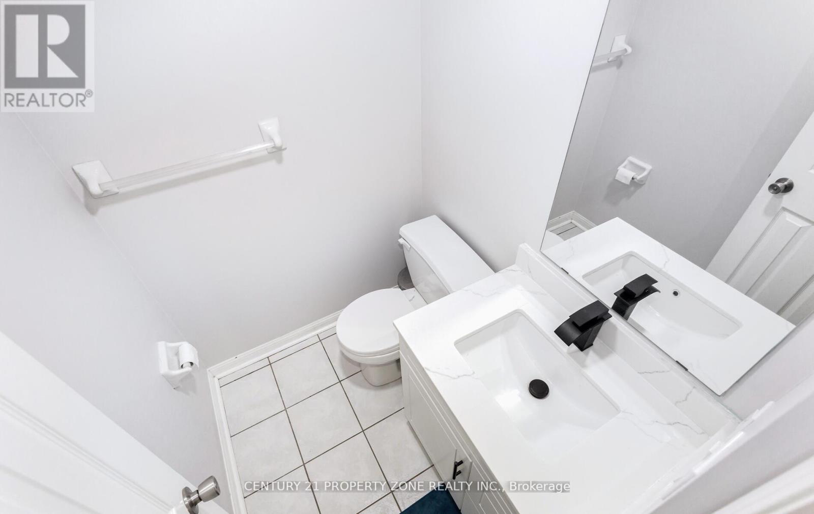 39 - 2 Clay Brick Court, Brampton, Ontario  L6V 4M7 - Photo 33 - W12940636