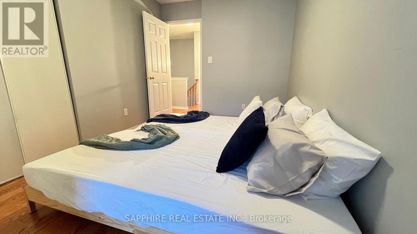 3255 Redpath Circle, Mississauga, Ontario  L5N 8R3 - Photo 30 - W12940660