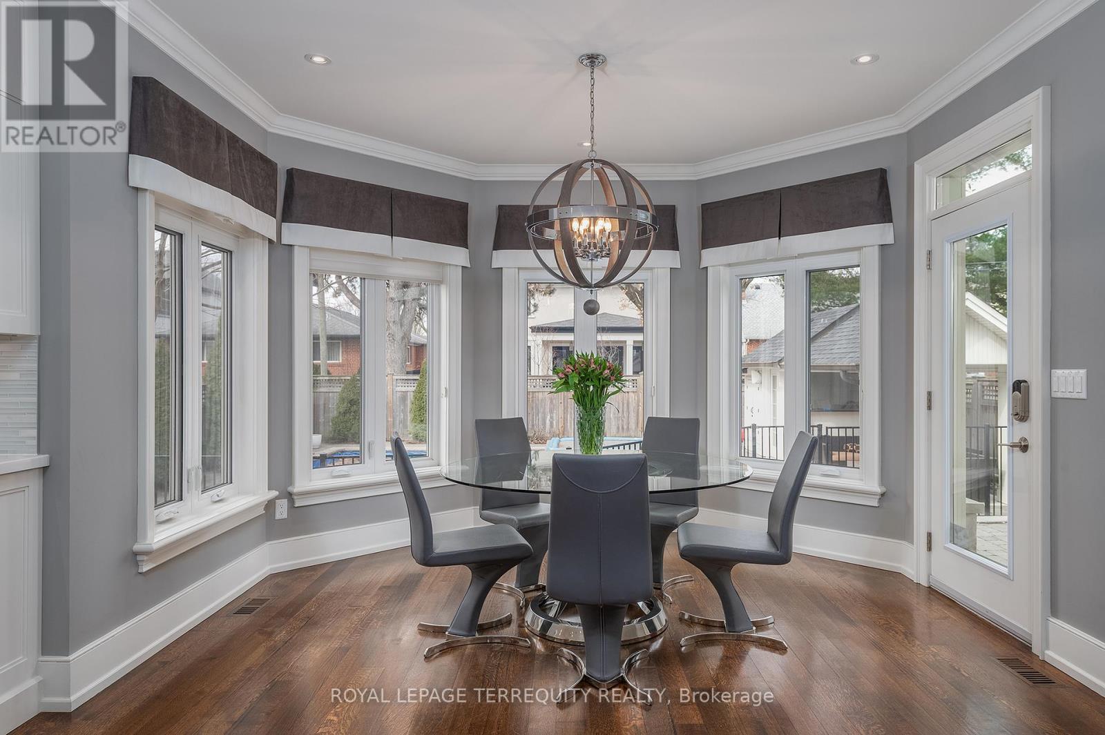 72 Eagle Road, Toronto, Ontario  M8Z 4J2 - Photo 16 - W12940666