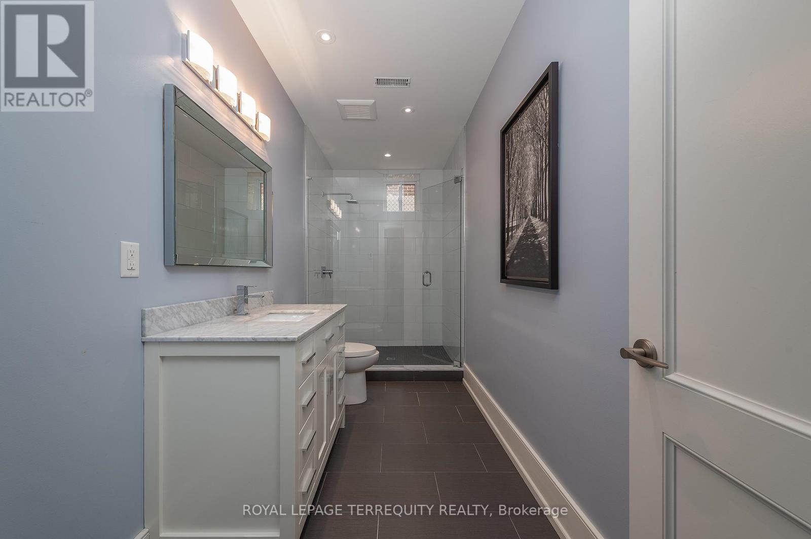 72 Eagle Road, Toronto, Ontario  M8Z 4J2 - Photo 39 - W12940666