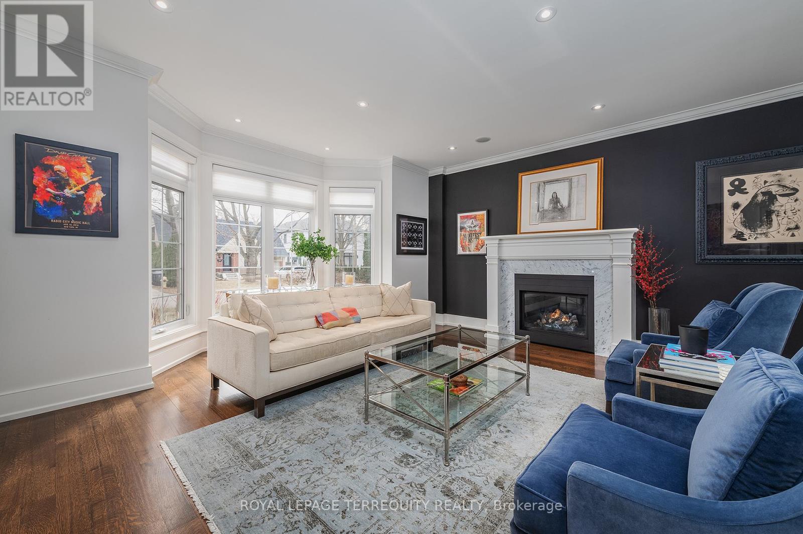 72 Eagle Road, Toronto, Ontario  M8Z 4J2 - Photo 6 - W12940666