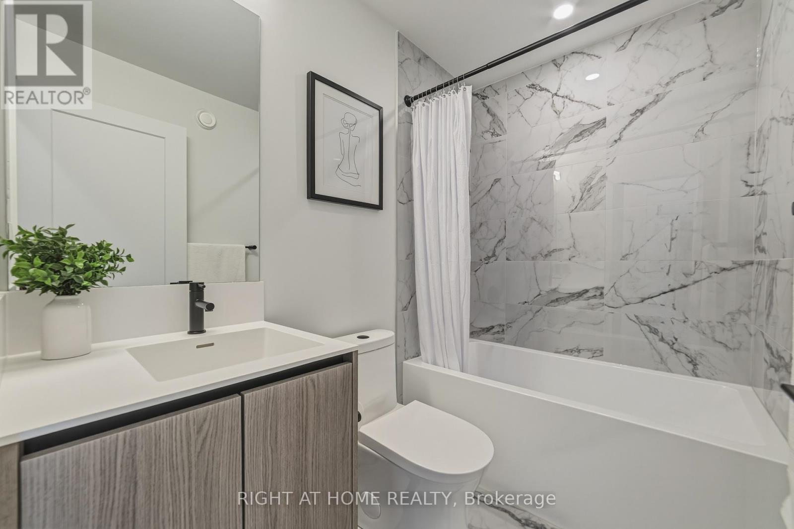 2 - 10 Lou Parsons Way, Mississauga, Ontario  L5H 0B2 - Photo 20 - W12940722