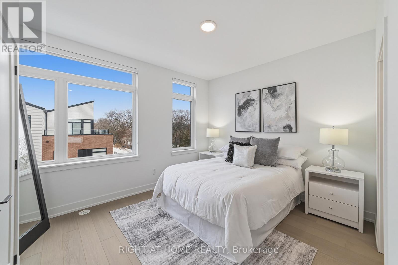 2 - 10 Lou Parsons Way, Mississauga, Ontario  L5H 0B2 - Photo 27 - W12940722