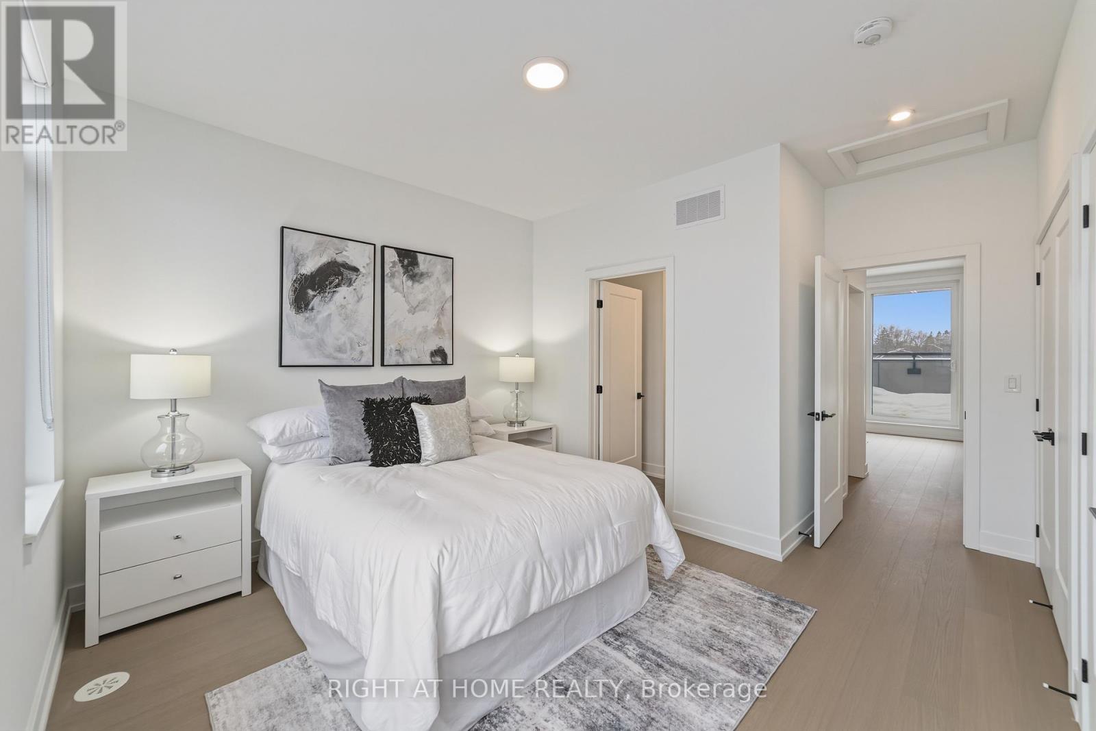 2 - 10 Lou Parsons Way, Mississauga, Ontario  L5H 0B2 - Photo 28 - W12940722