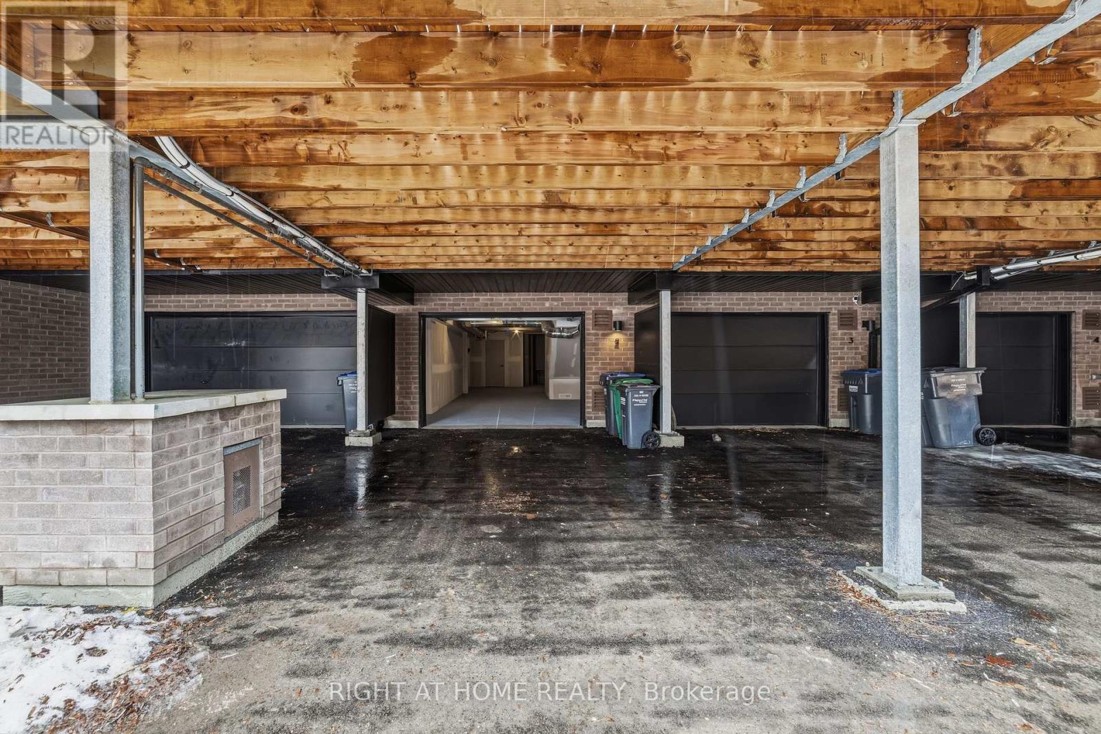 2 - 10 Lou Parsons Way, Mississauga, Ontario  L5H 0B2 - Photo 33 - W12940722