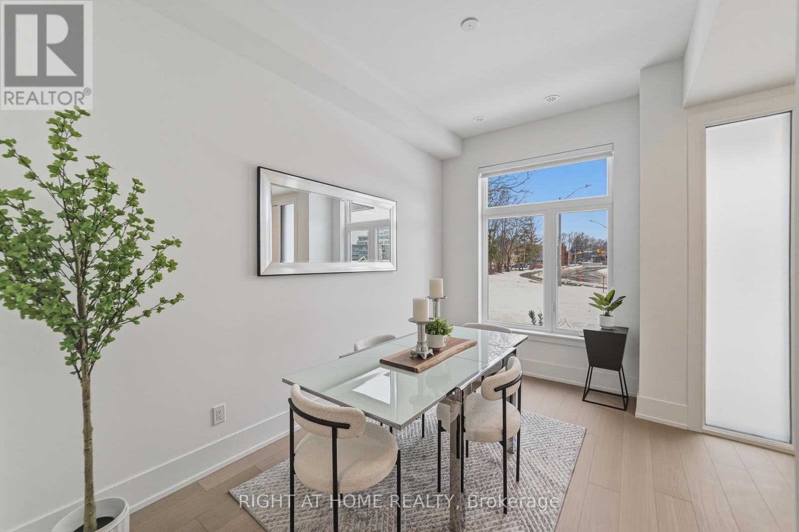 2 - 10 Lou Parsons Way, Mississauga, Ontario  L5H 0B2 - Photo 5 - W12940722