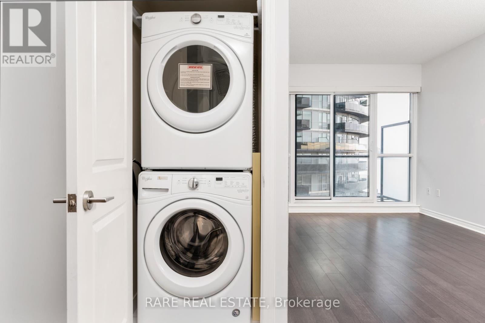 910 - 39 Annie Craig Drive, Toronto, Ontario  M8V 0H1 - Photo 16 - W12940746