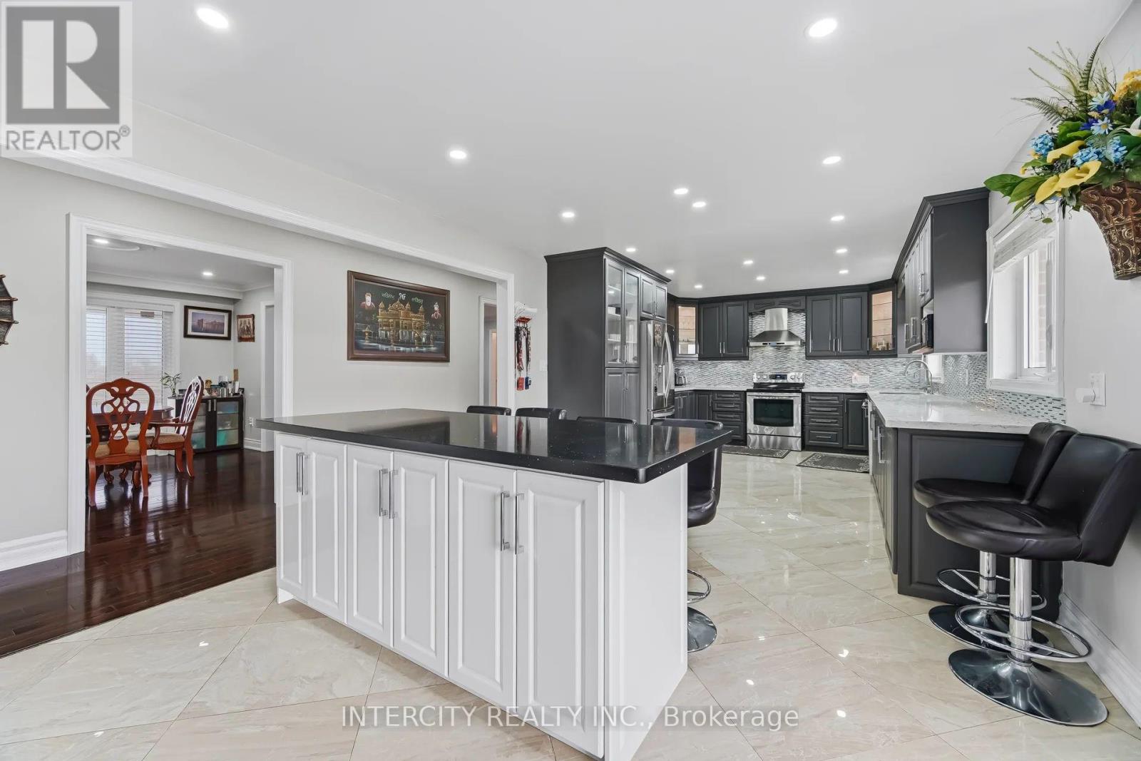 14394 Bramalea Road, Caledon, Ontario  L7C 2P6 - Photo 12 - W12940800