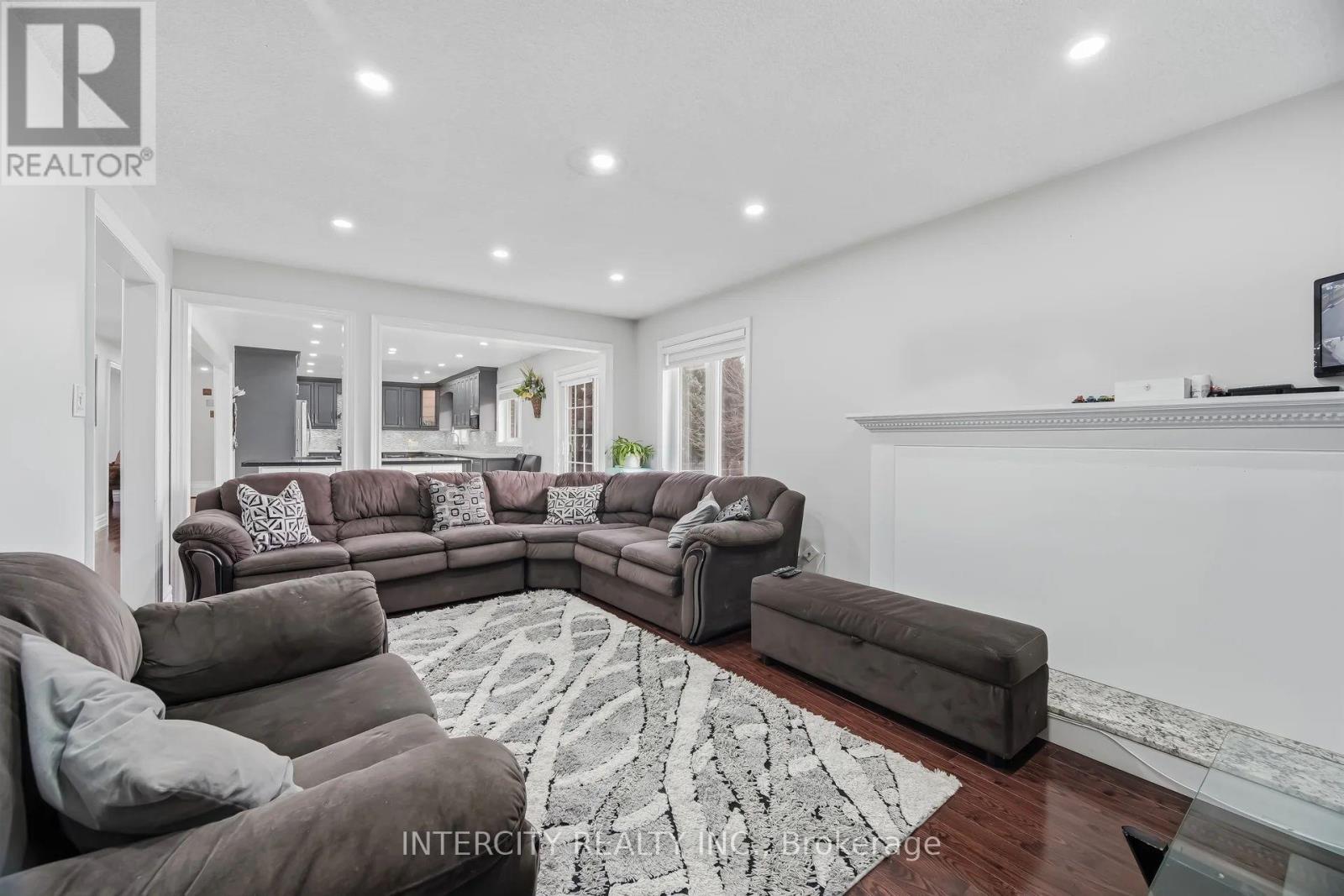 14394 Bramalea Road, Caledon, Ontario  L7C 2P6 - Photo 18 - W12940800